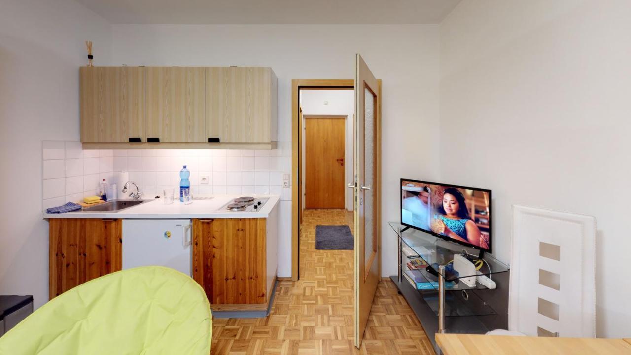 Vintage Garconiere Mit Balkon - 25 M2 Apartman Gmunden Kültér fotó